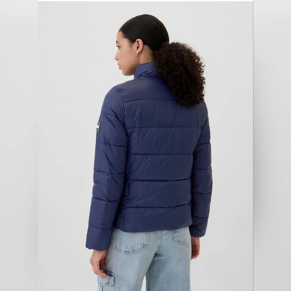 GAP Lightweight Puffer Jacket - Picture 3 of 13